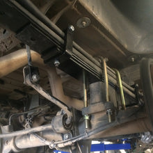 Load image into Gallery viewer, REAR MINI SPRING PACK - SPRINTER 2WD (2007-UP 2500 ONLY) BY VAN COMPASS