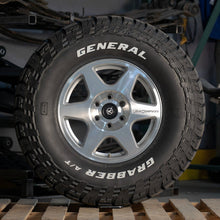 Load image into Gallery viewer, SLICE - 17X8&quot; WHEEL IN POLISHED MACHINED BY VAN COMPASS
