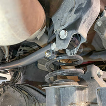 Load image into Gallery viewer, Synergy 2014+ Ram 2500 Heavy Duty Rear Adjustable Track Bar
